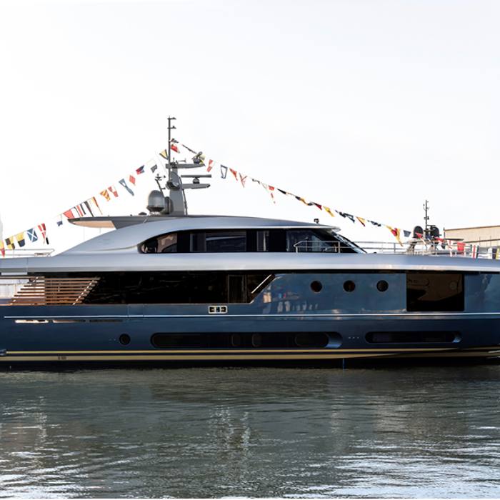 Palmax yacht exterior 2