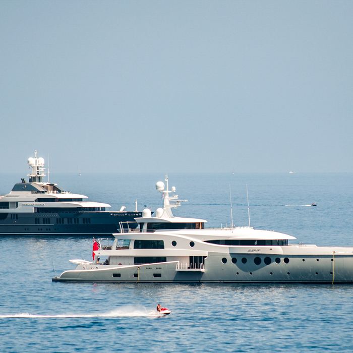 Event yacht exterior 2