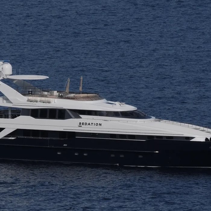 Talia yacht exterior 2