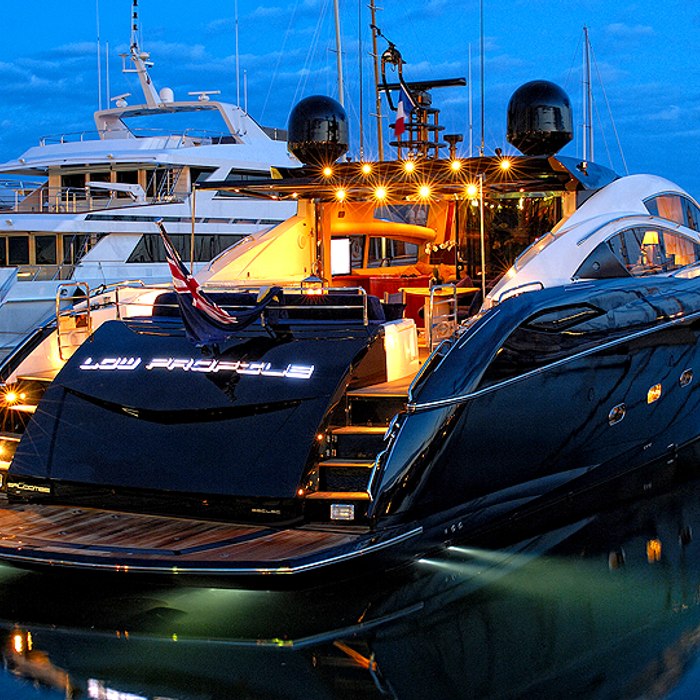 Low Profile yacht exterior 5
