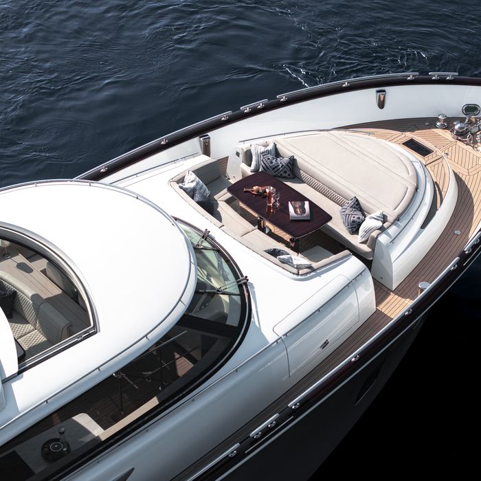 Solea yacht exterior 2