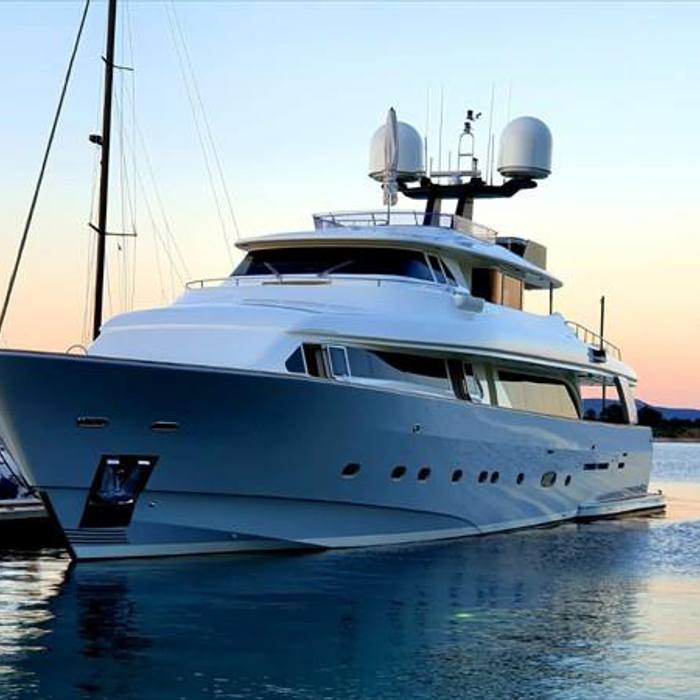 Ena yacht exterior 2