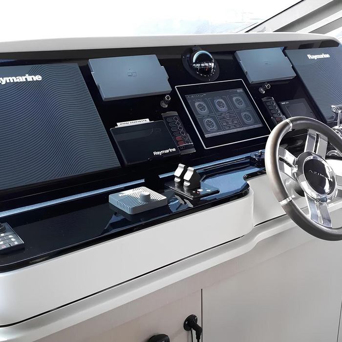 Bijou I yacht interior 2