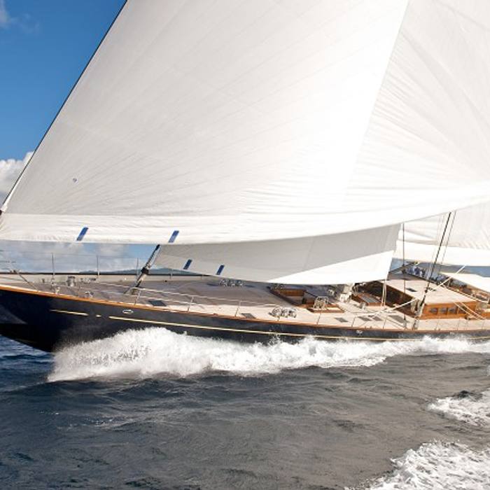 Hermetica yacht exterior 2