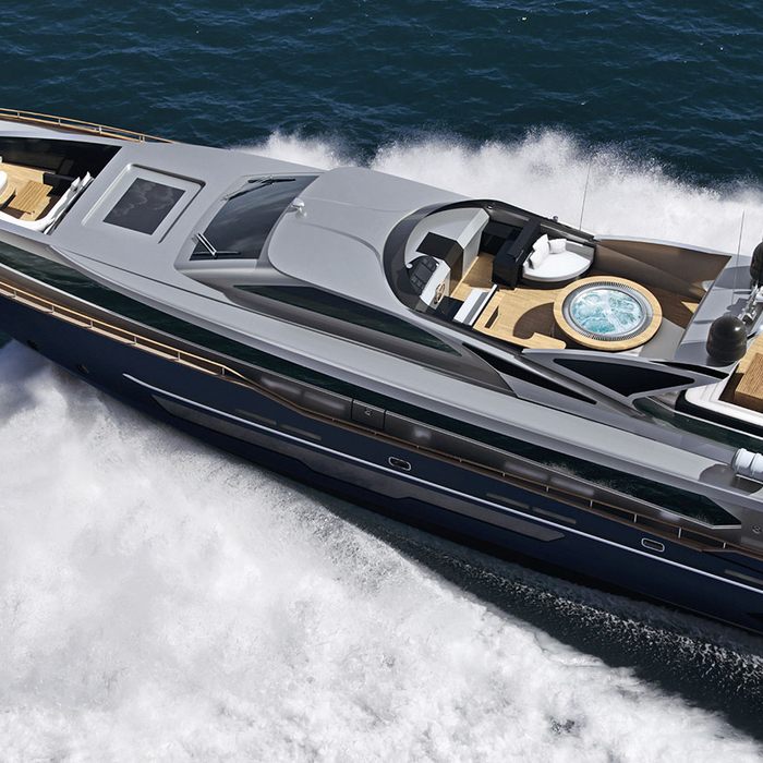 Harun yacht exterior 2