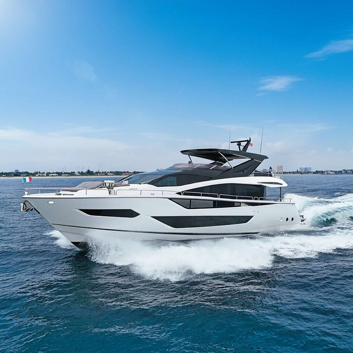 Dolce Far Niente yacht exterior 2