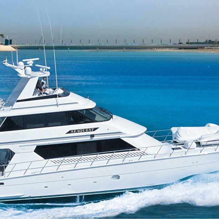Seaquest yacht exterior 2