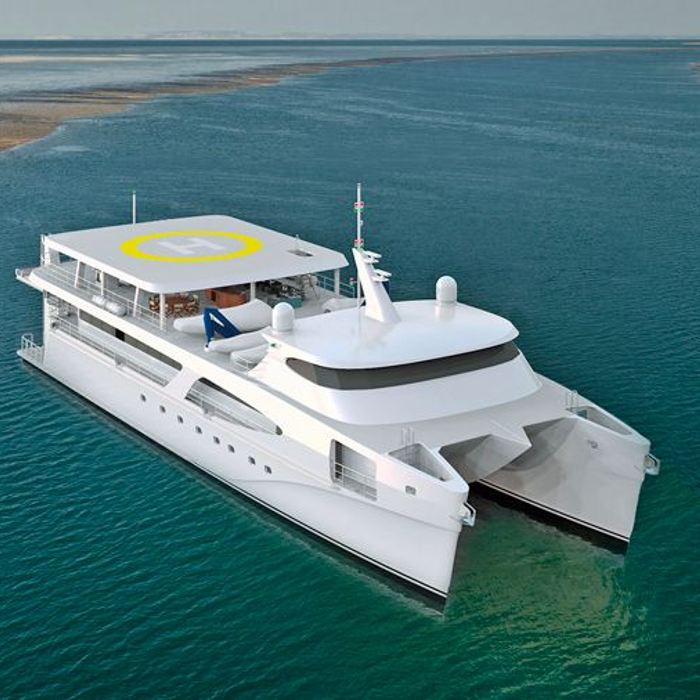 Charley yacht exterior 4