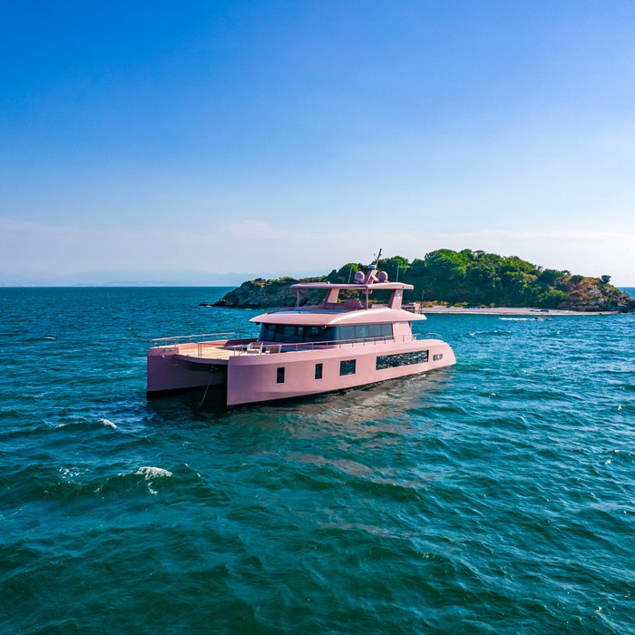 Cotton Candy yacht exterior 16