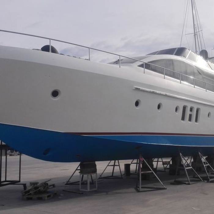 White Rose yacht exterior 2