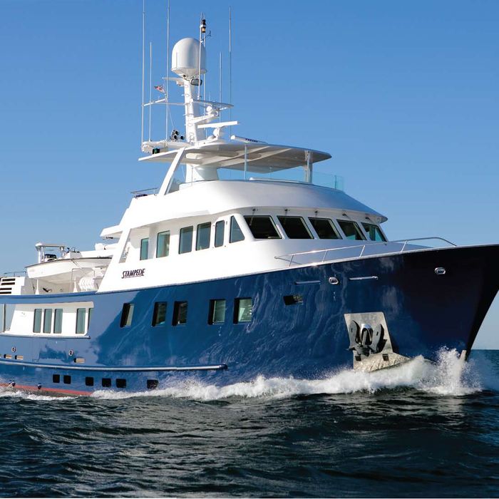 Stampede yacht exterior 2