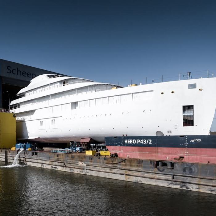 Feadship 716 yacht exterior 2