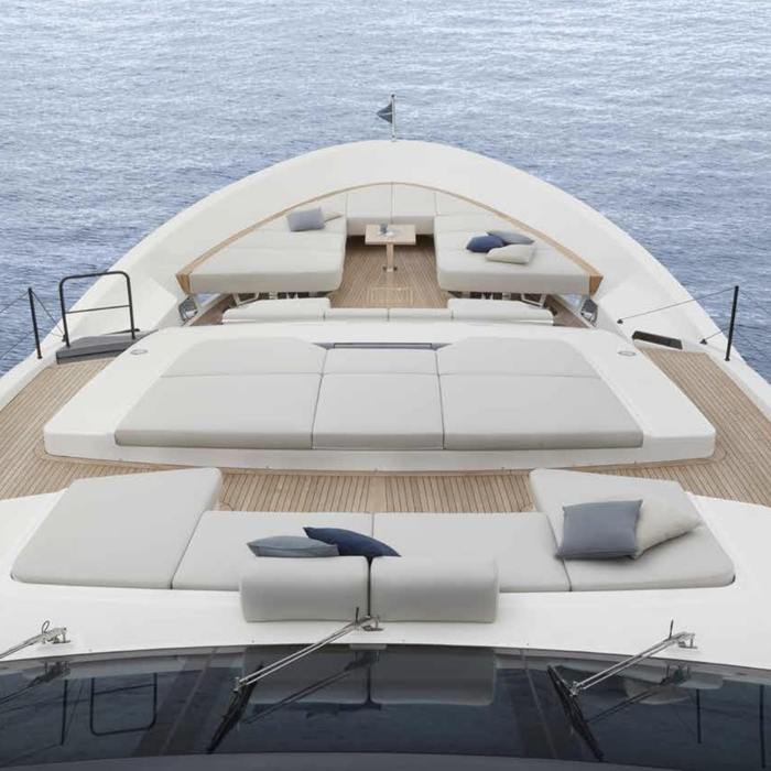 King I yacht exterior 2
