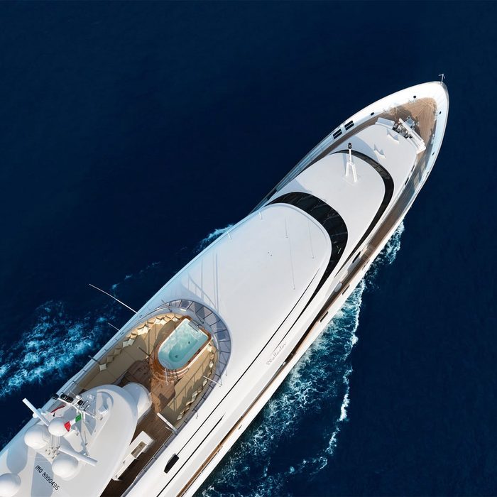Shalawaty yacht exterior 2