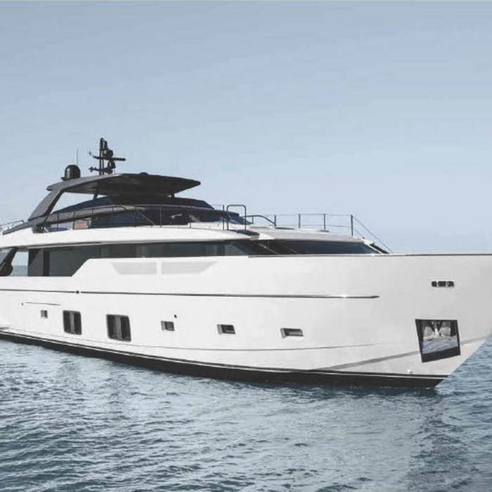 Mary yacht exterior 2