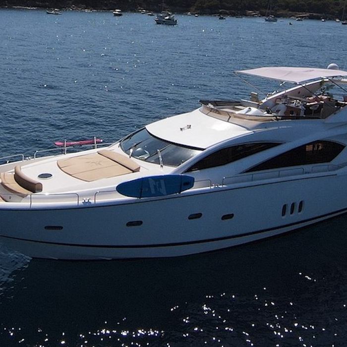 Lady Yousra yacht exterior 2