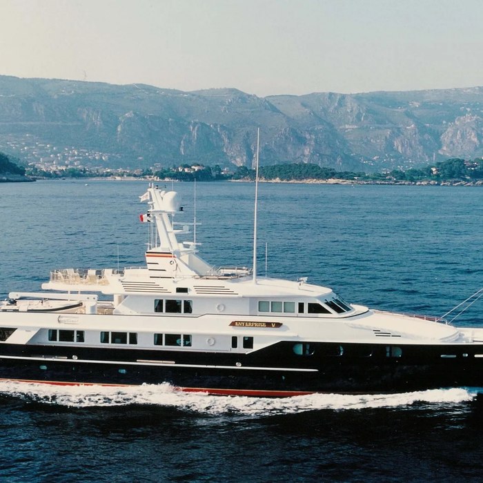 Chantal Ma Vie yacht exterior 2