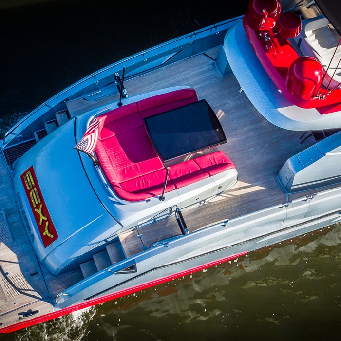 Sexy yacht exterior 33