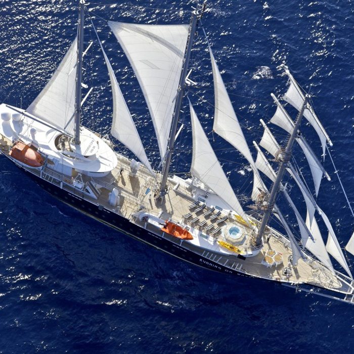 Running On Waves yacht exterior 2