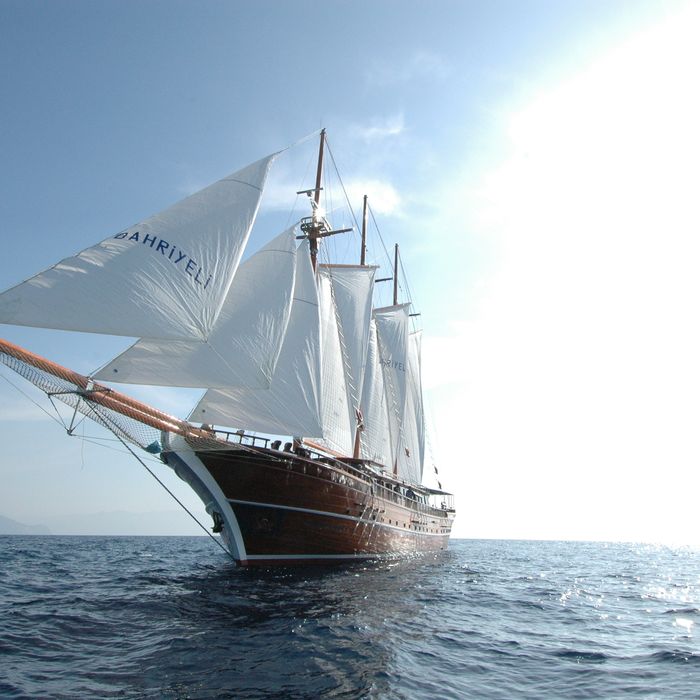 Bahriyeli C yacht exterior 2