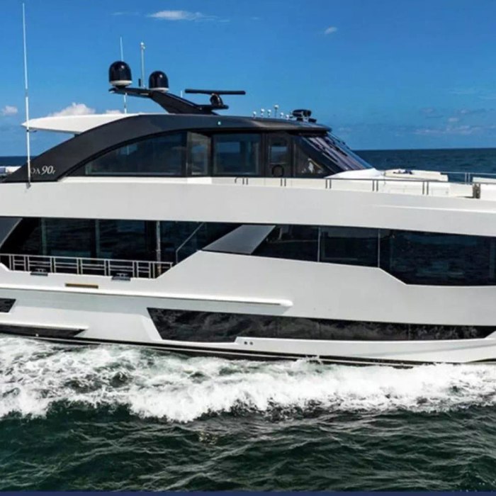 Seament yacht exterior 4