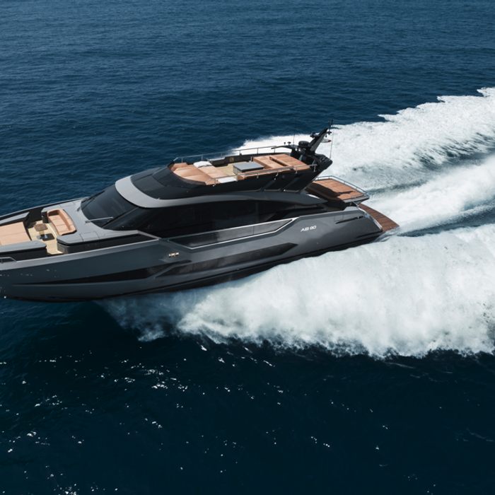 AB 80/206 yacht exterior 2