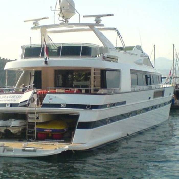 Amadeus yacht exterior 2
