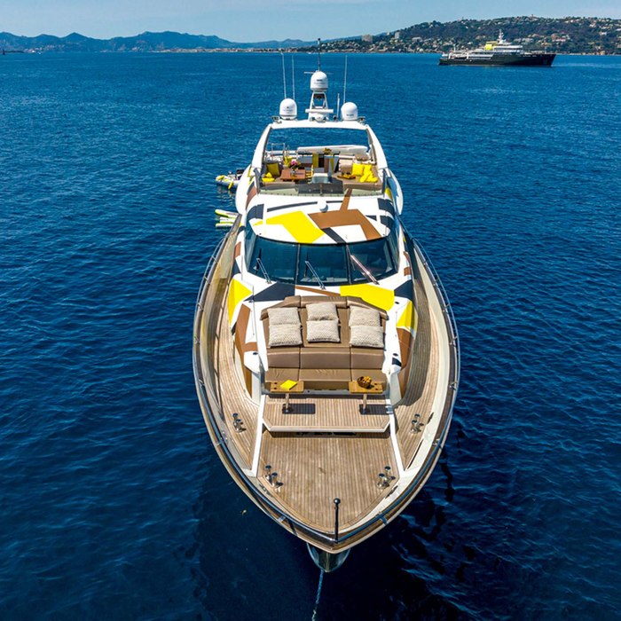 Riviera Sun yacht exterior 2