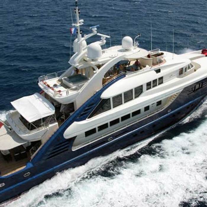 Ledra yacht exterior 2