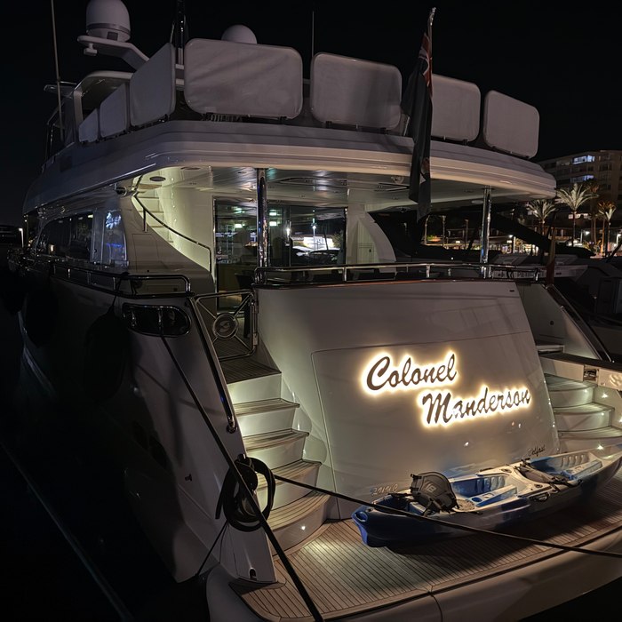 Colonel Manderson yacht interior 2