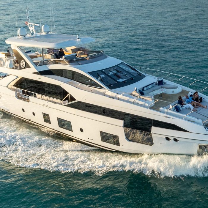 Captain Morgan II yacht exterior 2