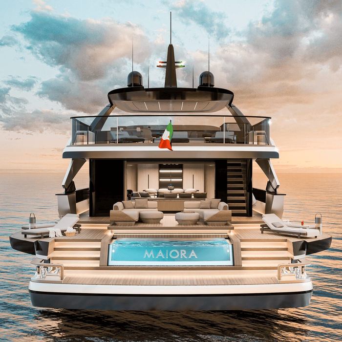 Maiora M36/01 yacht exterior 2