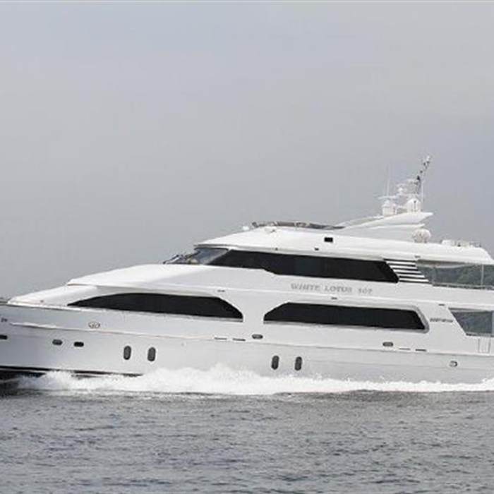 White Lotus yacht exterior 2