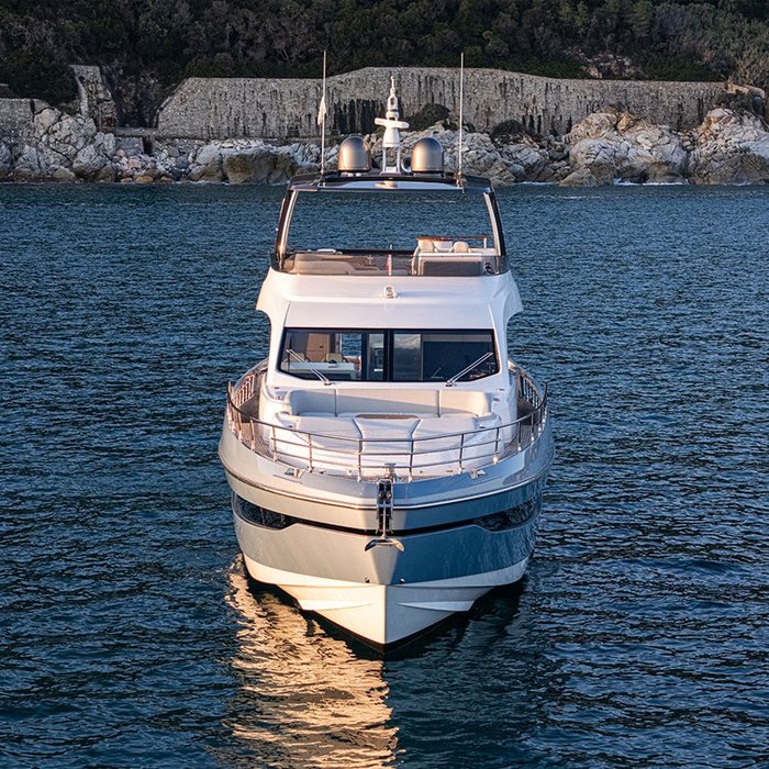 Time Out yacht exterior 39