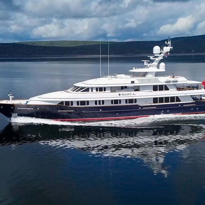 Solace yacht exterior 2