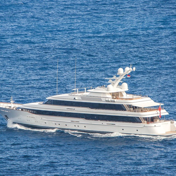 Vassa yacht exterior 2