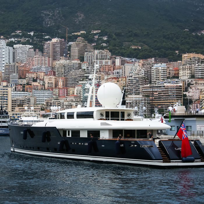 Galileo yacht exterior 2