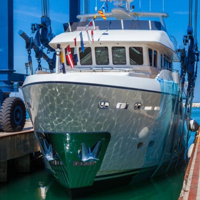 Stella del Nord yacht exterior 2