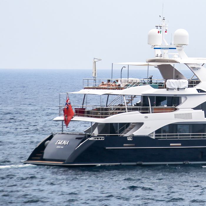 Cofina yacht exterior 2