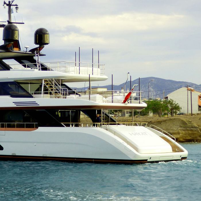 Hayat yacht exterior 2