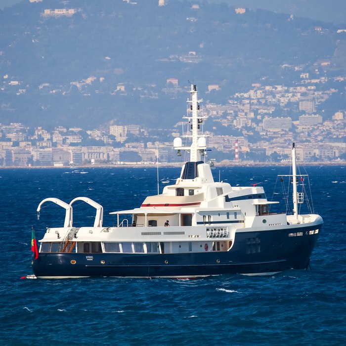 Steel yacht exterior 2