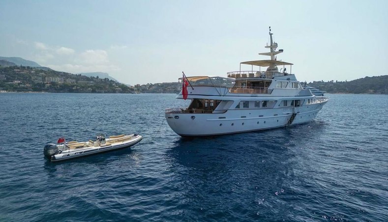 Classic 40m Benetti for sale 6