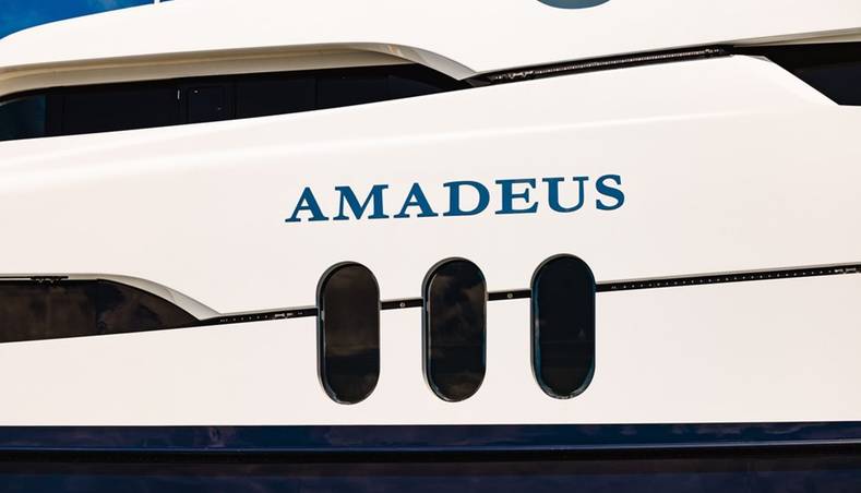 Amadeus for sale 42