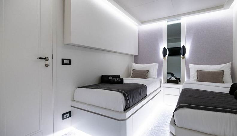 EVA For Sale image28