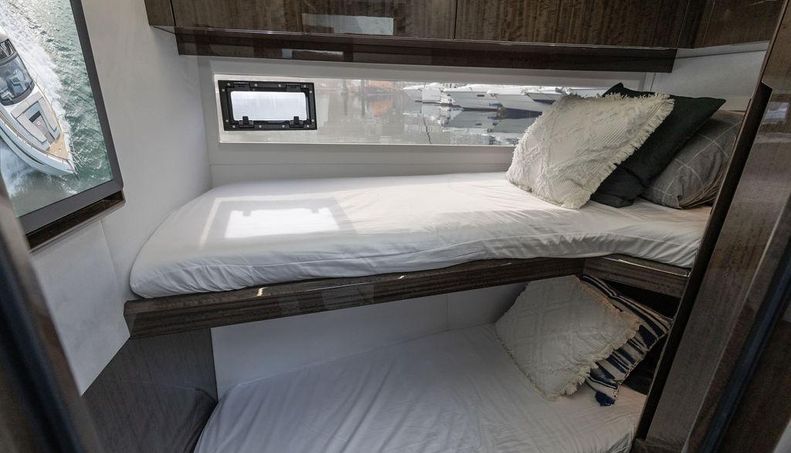 Galeon 510 SKY For Sale image51