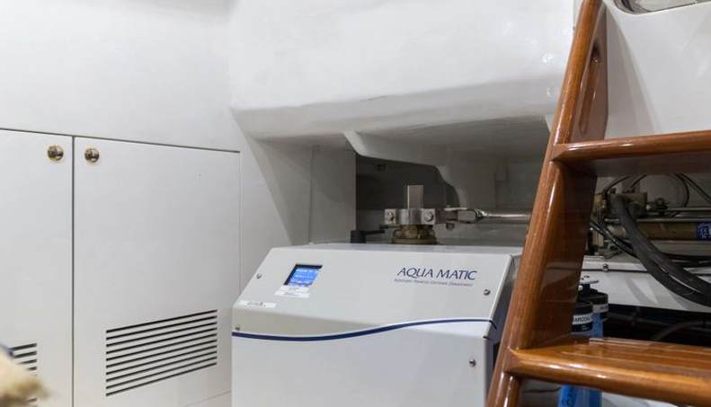 MALOU For Sale image53