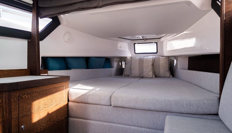 SEAS THE GREY For Sale image20