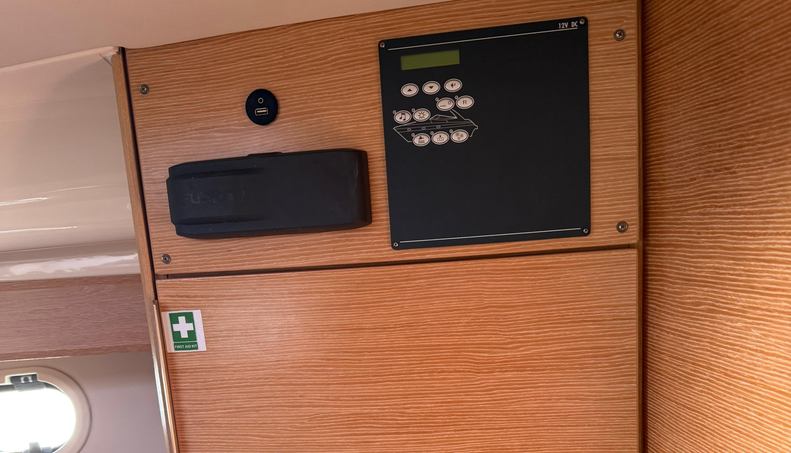 BAVARIA Sport 30 For Sale image13