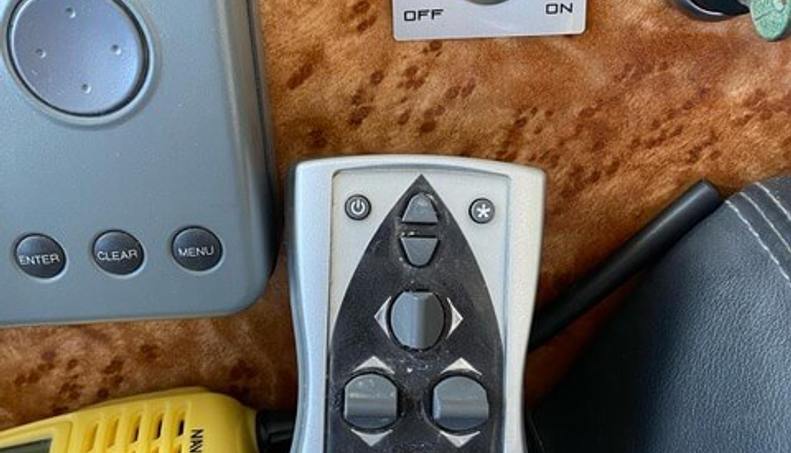 Azimut 80 For Sale image35