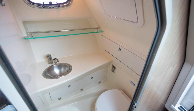 Boston Whaler 285 For Sale image26